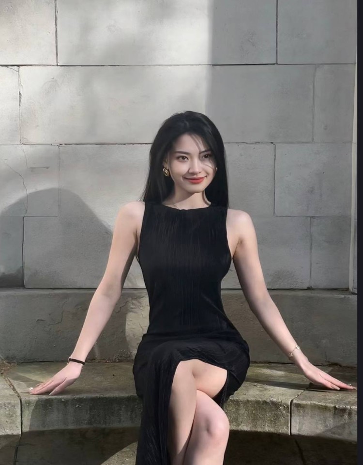 小寡妇在线观看免费播放电视剧,免费高清播放